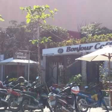 Tổng hợp- Bonjour Cafe