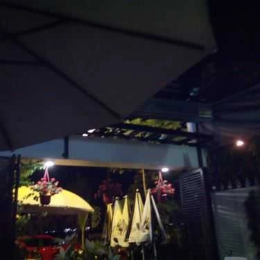 Không gian- Bonjour Cafe