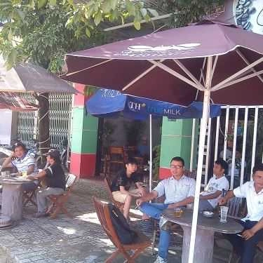 Không gian- Ngâu Ngâu Cafe - Hoàng Văn Thái