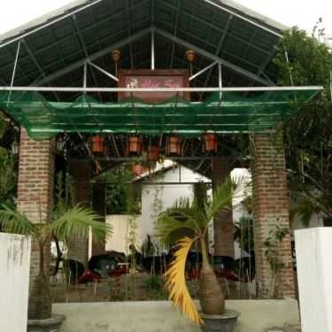 Không gian- Hoa Sen Coffee