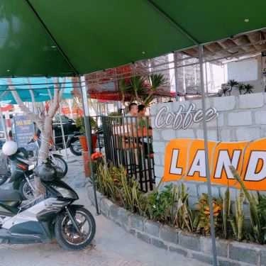 Không gian- Land Cafe