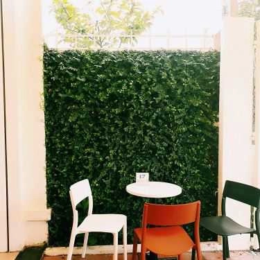 Không gian- Hoa Phượng Cafe