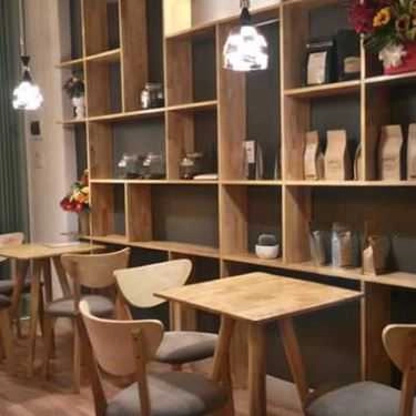 Không gian- Lem's Coffee