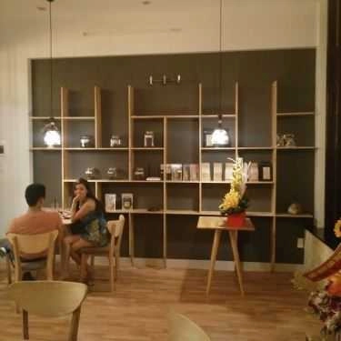 Không gian- Lem's Coffee