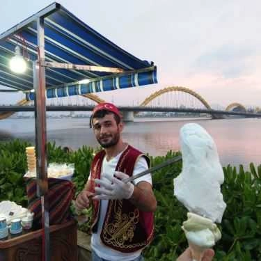 Tổng hợp- Cafe Turkish Golden Scoop Ice Cream