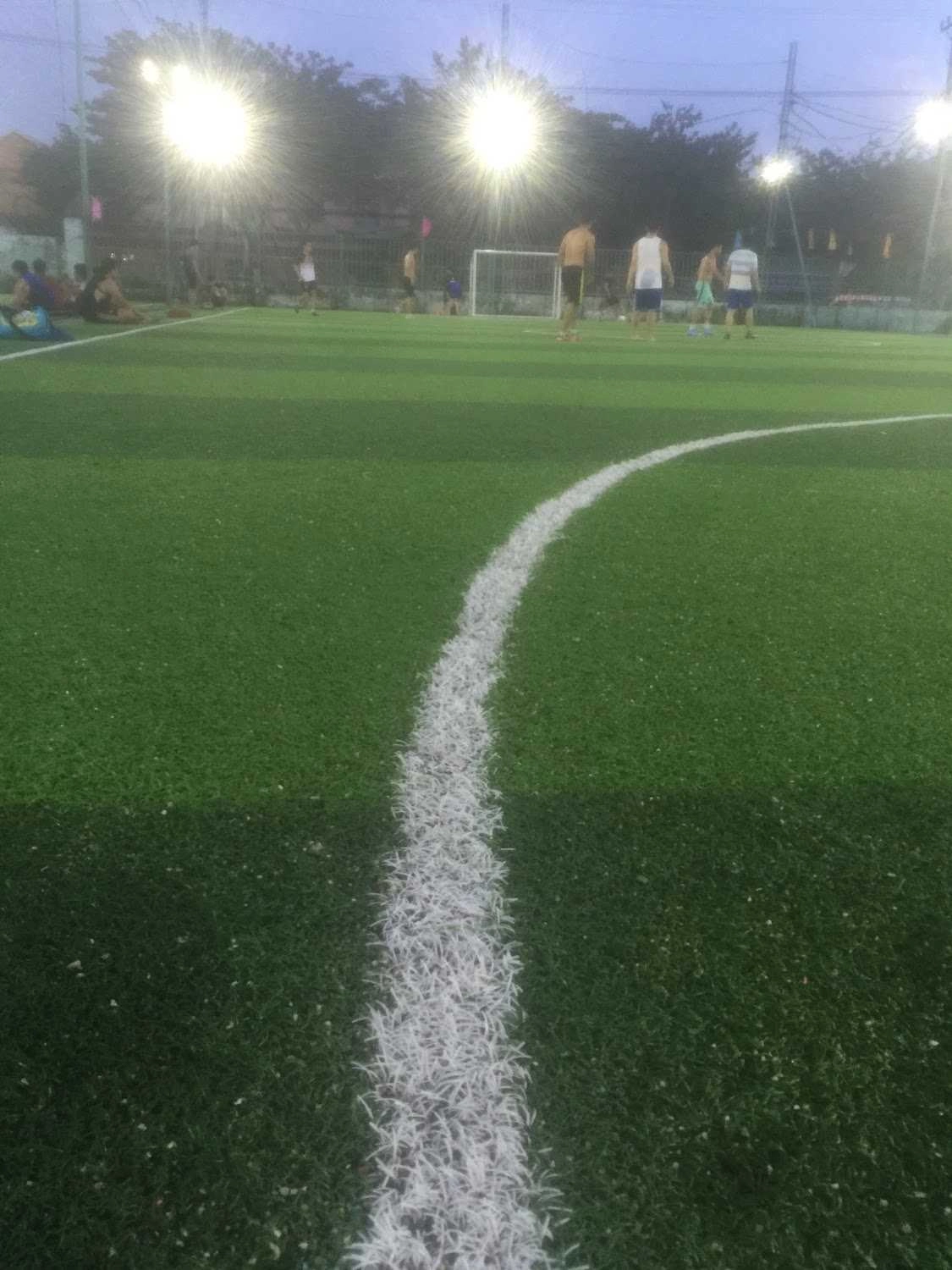 Tổng hợp- Sân bóng đá Trung tâm bóng đá Trưng Vương