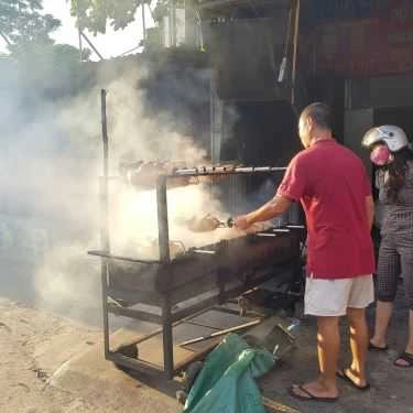 Không gian- Quán Ăn Vịt Quay Tuấn Huyền