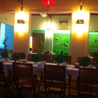 Không gian- Nhà Hàng Thằn Lằn Xanh - Blue Gecko Restaurant