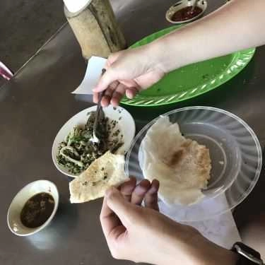 Món ăn- Quán Ăn Bến Tre - Bánh Đập, Hến Xào & Chè Bắp