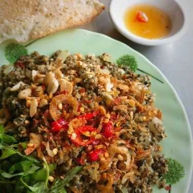 Món ăn- Quán Ăn Cẩm Nam - Bánh Đập & Hến Xào