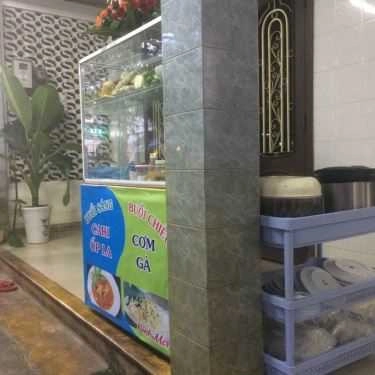 Không gian- Quán Ăn Cơm Gà 124 Thái Phiên