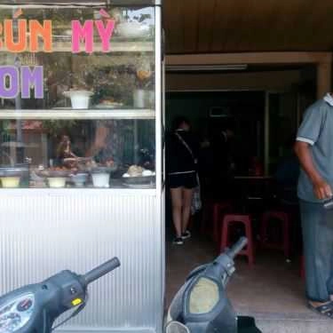 Tổng hợp- Quán Ăn Cô Hồng - Cơm & Mì Quảng