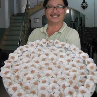 Tổng hợp- Quán Ăn Bông Hồng Trắng - Bánh Bao & Bánh Vạc