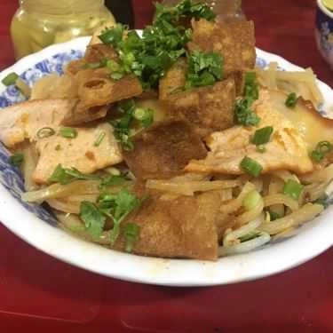 Món ăn- Quán Ăn Năm Bảo - Cao Lầu & Mì Quảng