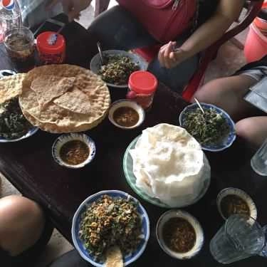 Món ăn- Quán Ăn Quán Lân - Cao Lầu & Bánh Đập