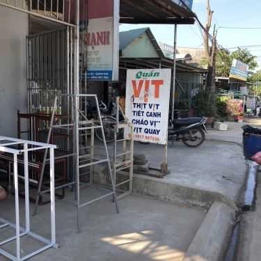 Không gian- Quán Ăn Vịt Hạnh - Thịt & Cháo Vịt
