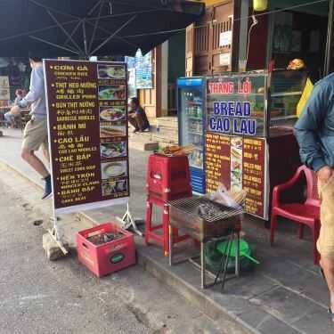 Không gian- Quán Ăn Thắng Lợi - Món Ngon Hội An