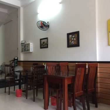 Không gian- Quán Ăn Bít Tết Diên Vĩ