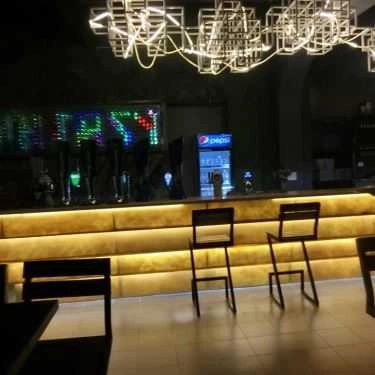 Không gian- Nhà Hàng Fantasy - Coffee, Bar, Cơm Văn Phòng