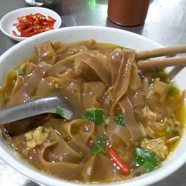 Món ăn- Nhà Hàng Bánh Đa Cua Bể