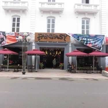 Không gian- Nhà Hàng Fantasy - Coffee, Bar, Cơm Văn Phòng