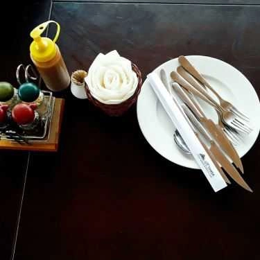 Tổng hợp- Nhà Hàng Hanamizuki Restaurant & H' Century Bar