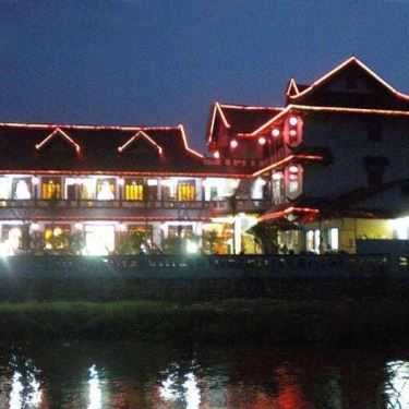 Không gian- Nhà Hàng Á Đông Restaurant - Món Ăn Việt Nam