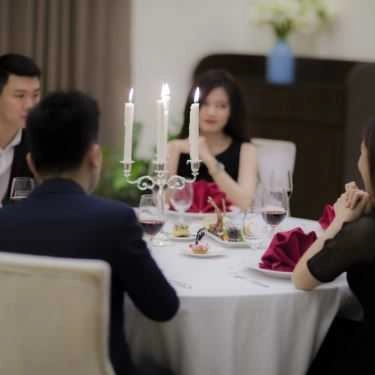 Tổng hợp- Nhà Hàng Cửa Tùng - Lê Duẩn