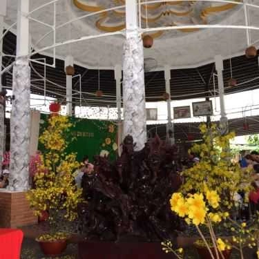 Tổng hợp- Nhà Hàng Khu Du Lịch Chùa Dơi - Văn Ngọc Chính