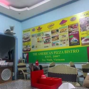 Không gian- Nhà Hàng Uncle Dave's Bistro - Nguyễn Thái Học