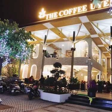 Không gian- The Coffee Uyên