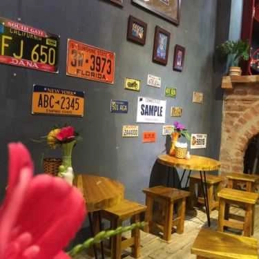 Không gian- Gem Coffee & Fastfood