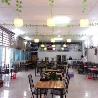 Không gian- Quán Ăn Beer Club AMS - Ẩm Thực Việt
