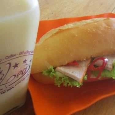 Món ăn- Leo Quán - Bánh Mì Kẹp, Coffee