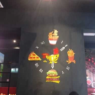 Tổng hợp- Nhà Hàng Lucky Chicken - Gà Rán Thái Lan - Cách Mạng Tháng 8