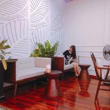 Không gian- Uyên Cafe - Phan Đình Phùng