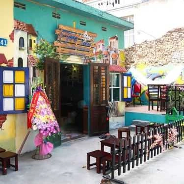 Không gian- Tạng Coffee