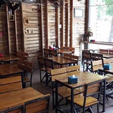 Không gian- Kiến Cafe