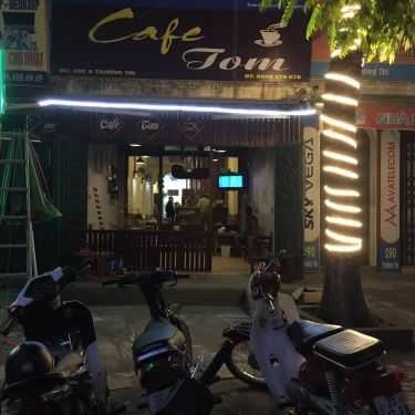 Không gian- Tom Cafe