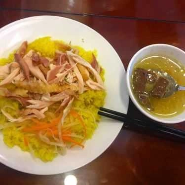 Món ăn- Quán Ăn Cơm Gà Hội An & Bún Chả Phòng