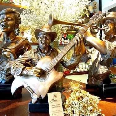 Tổng hợp- Corner Cafe & Live Music