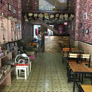 Không gian- Cafe Haling Trà - Trà Hoa & Trà Thảo Mộc