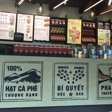 Tổng hợp- Highlands Coffee - Lê Hoàn