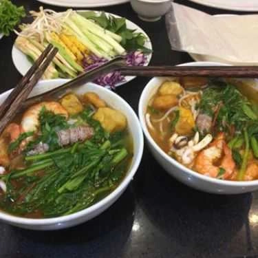 Món ăn- Quán Ăn Linh Béo - Bánh Tráng Cuốn Thịt Heo