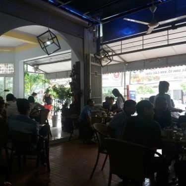 Không gian- Nắng Sài Gòn Coffee