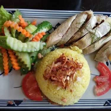Món ăn- Quán Ăn Bếp Gà Á Đông - Cơm Gà & Phở Gà