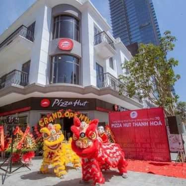 Không gian- Nhà Hàng Pizza Hut - Vincom Shophouse