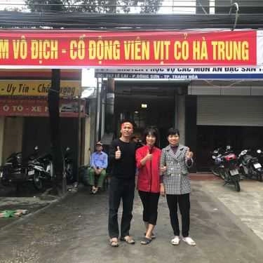 Không gian- Nhà Hàng Vịt Cỏ Hà Trung