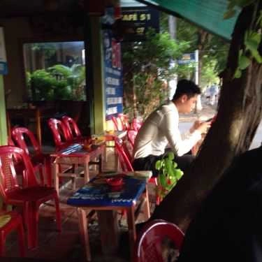 Không gian- 51 Cafe