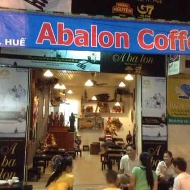 Không gian- Abalon Cafe